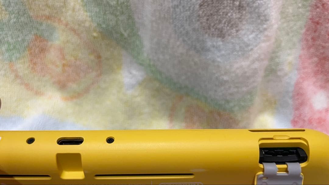 【ジャンク】Nintendo Switch Lite イエロー