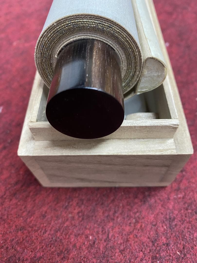 メ*9様 小栗千秋　良寛と炉 和歌 短歌 共箱 愛知県生まれ 掛軸2307170