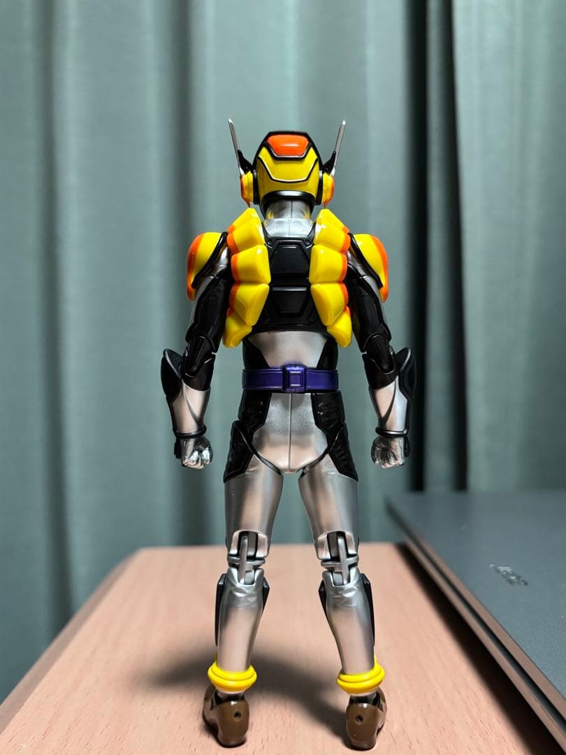 S.H.Figuarts 仮面ライダーヴラム　プリンカスタム