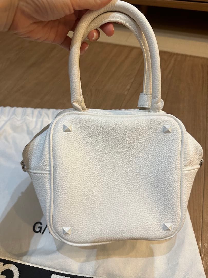 G/fore ゴルフ　ショルダーバッグ　白