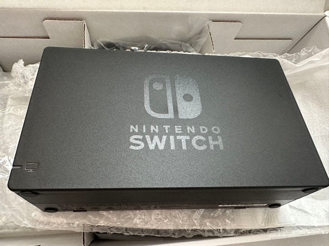Nintendo Switch 初期型☆グレー　アダプター無し
