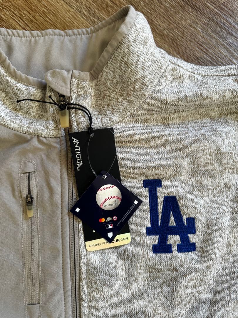 ロサンゼルス　ドジャース　フリース　ジャケット　米国購入　新品