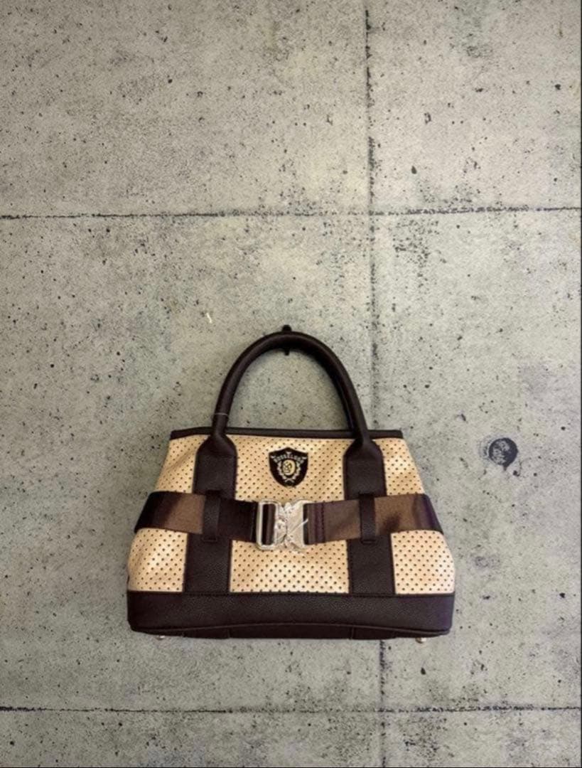 【新品未使用】サイズ(縦:20横:33マチ:13)カートバックラッセルノ2573