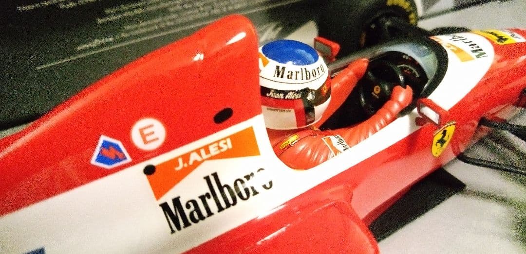 ミニチャンプス 1/18 F1 フェラーリ F93A J.アレジ