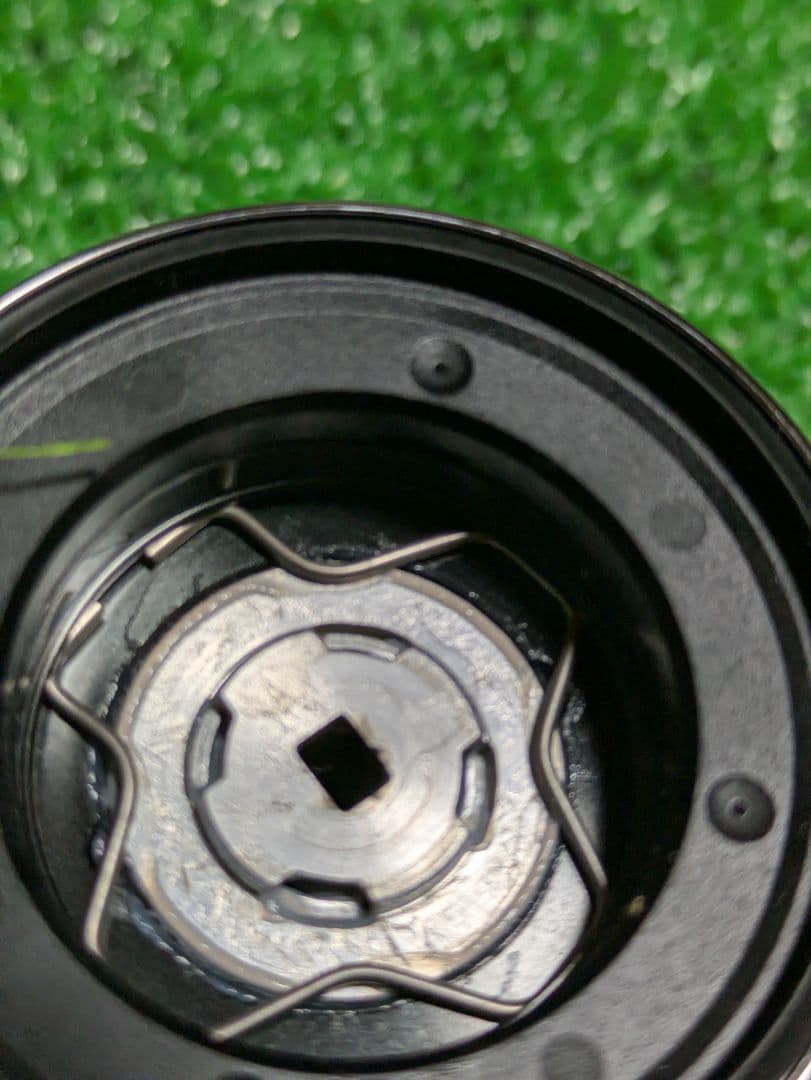 新品未使用。24ツインパワーC3000XG純正スプール