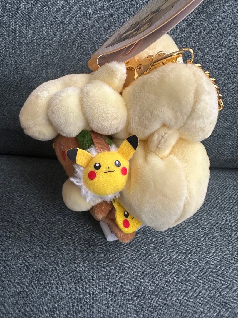 マスコットエルフーン　ピカチュウ ポケモンセンター限定　ぬいぐるみ