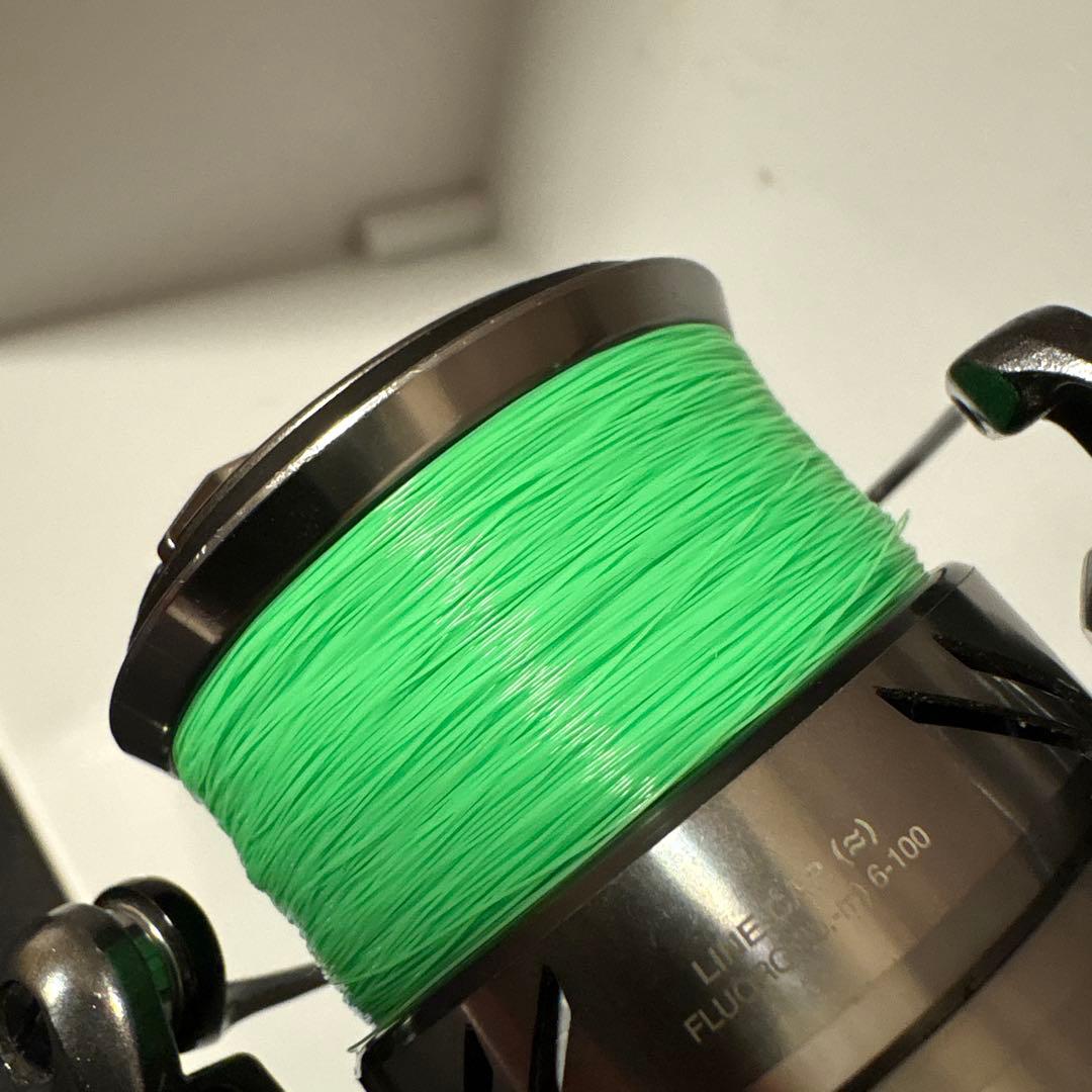 シマノ 21コンプレックス XR 2500 F6 HG 新品購入淡水のみ　傷多め