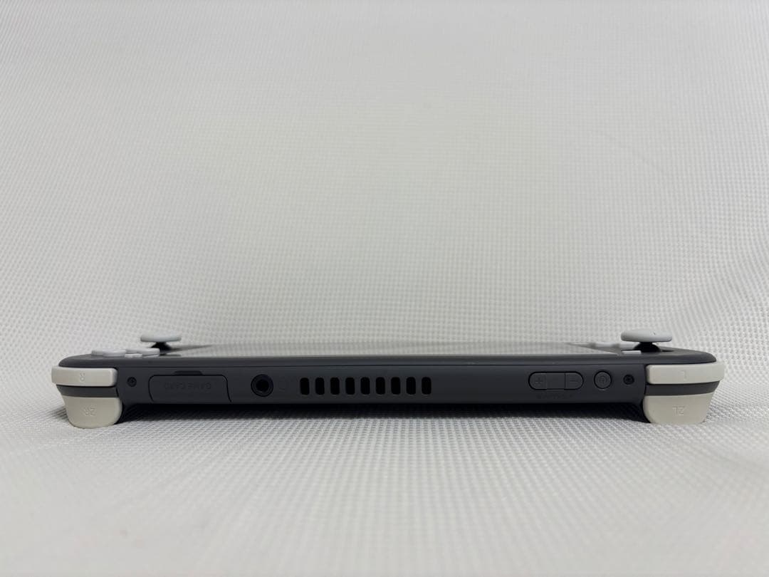 Nintendo Switch lite 本体(SDカード、ケース付き)