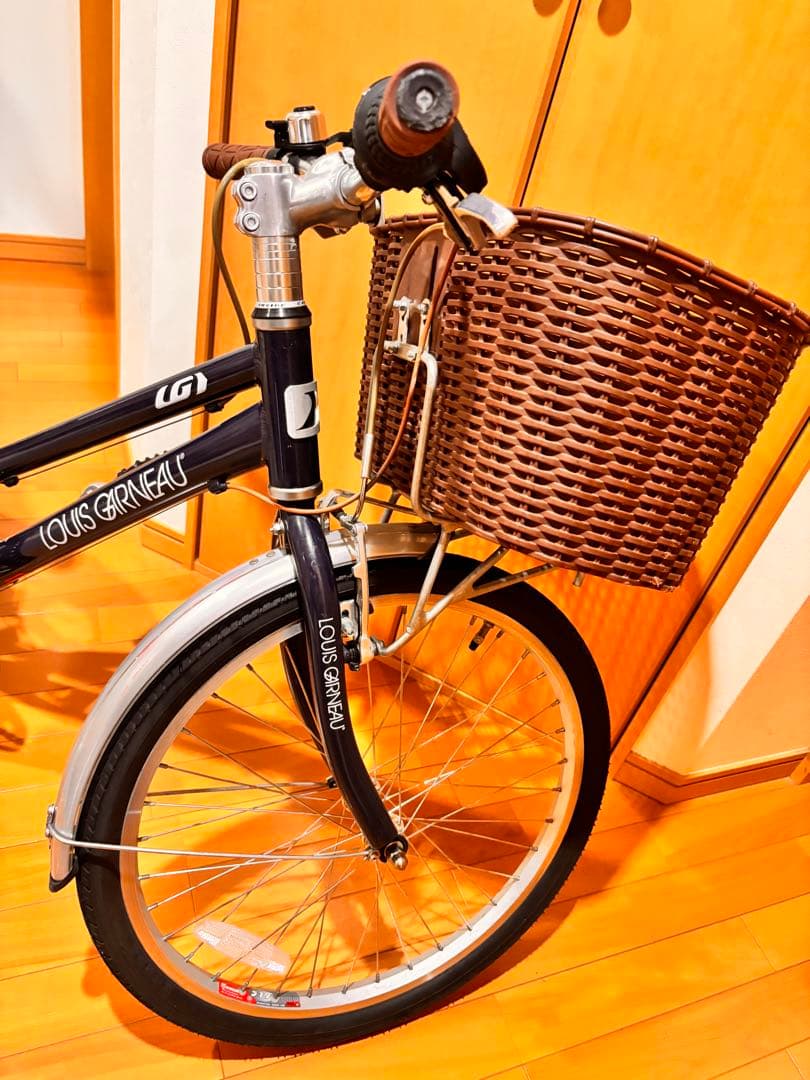 【兵庫県東部手渡し】ルイガノ　LOUIS GARNEAU J22 ネイビー