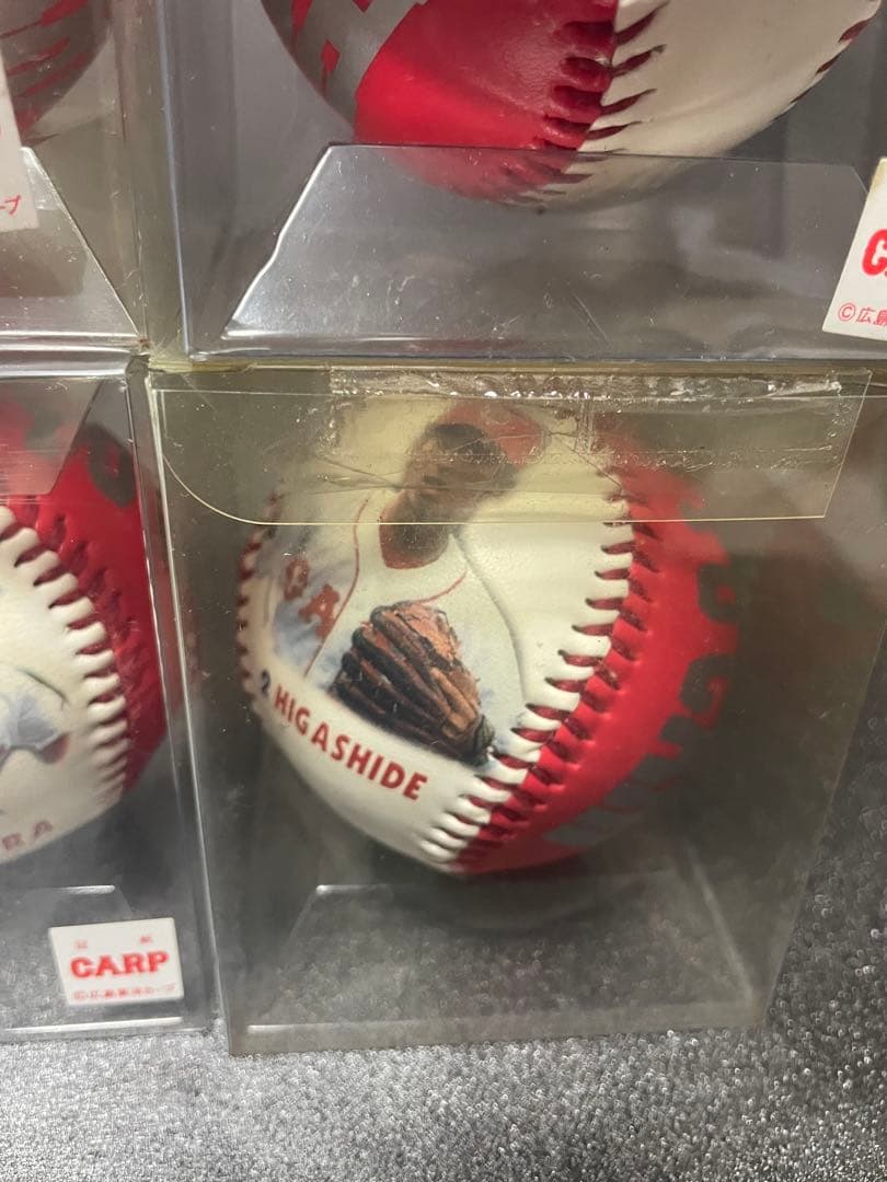 広島カープ　前田智徳　緒方孝市　野村謙二郎　東出輝裕　ボール