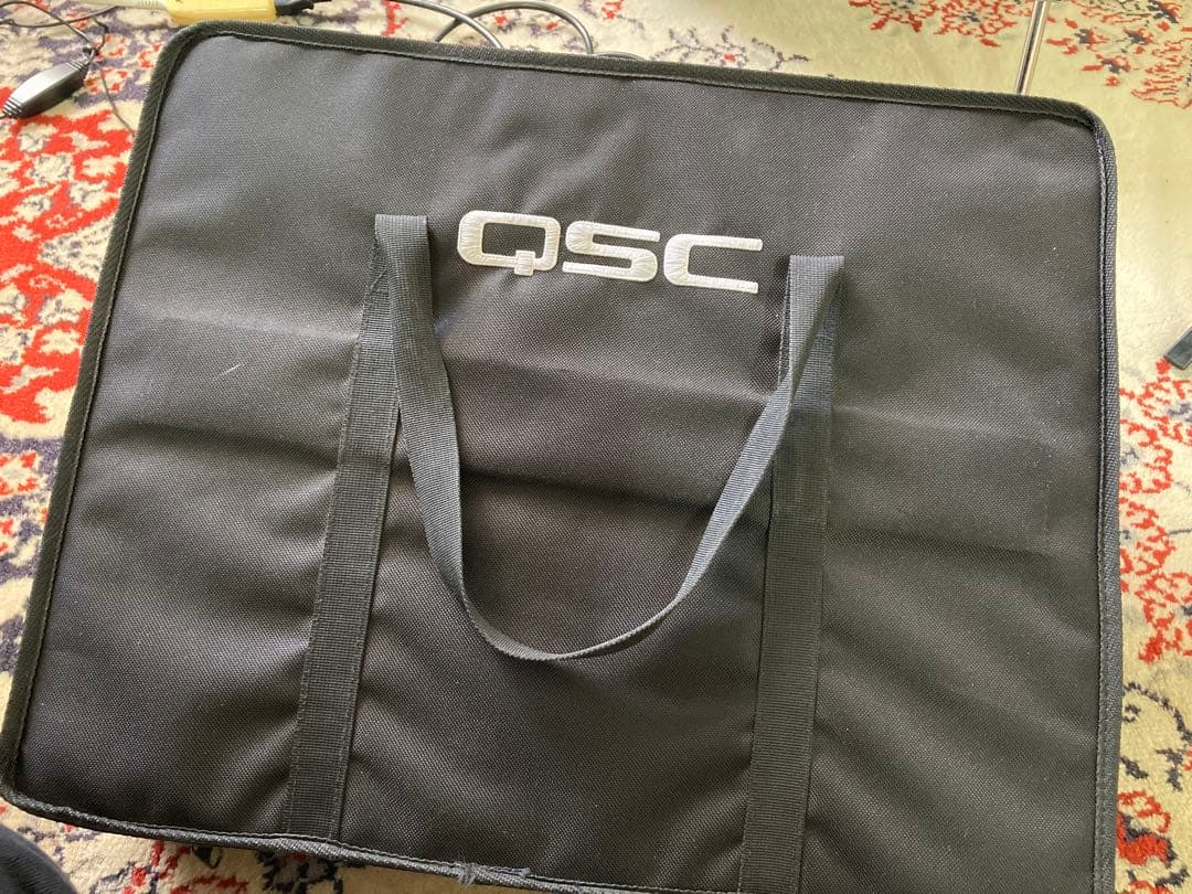 QSC touchmix-8 デジタルミキサー　中古　ケース付き