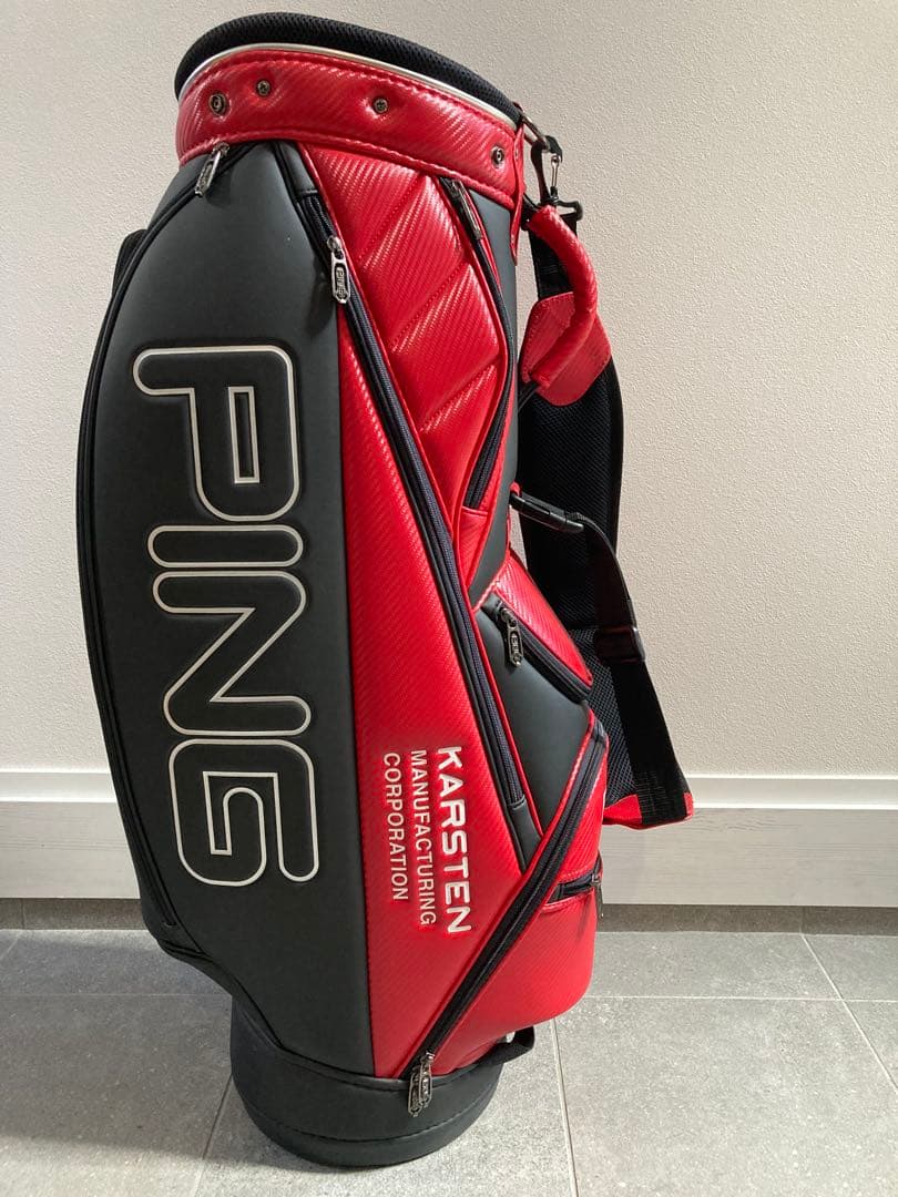 ピン　キャディバッグ赤色