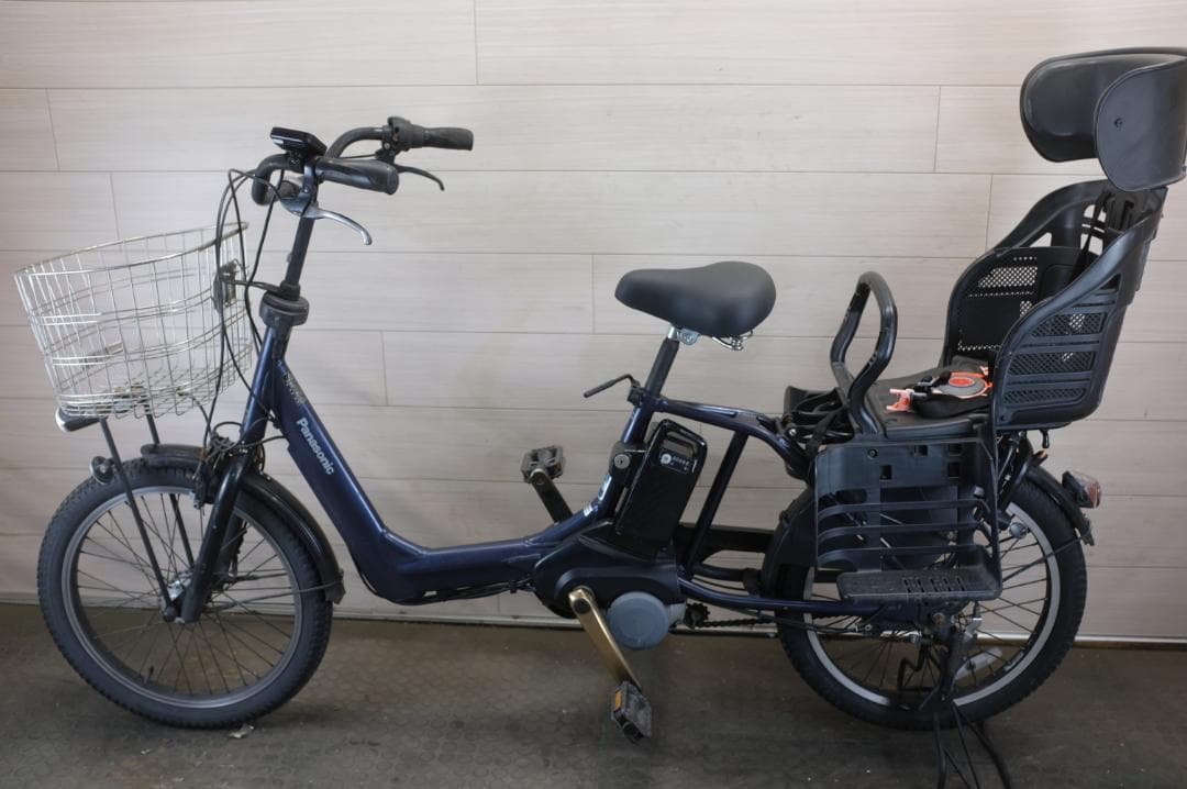 良品!新基準パナギュットアニーズ20インチ3段　16.0Ah（5点灯）充電器あり