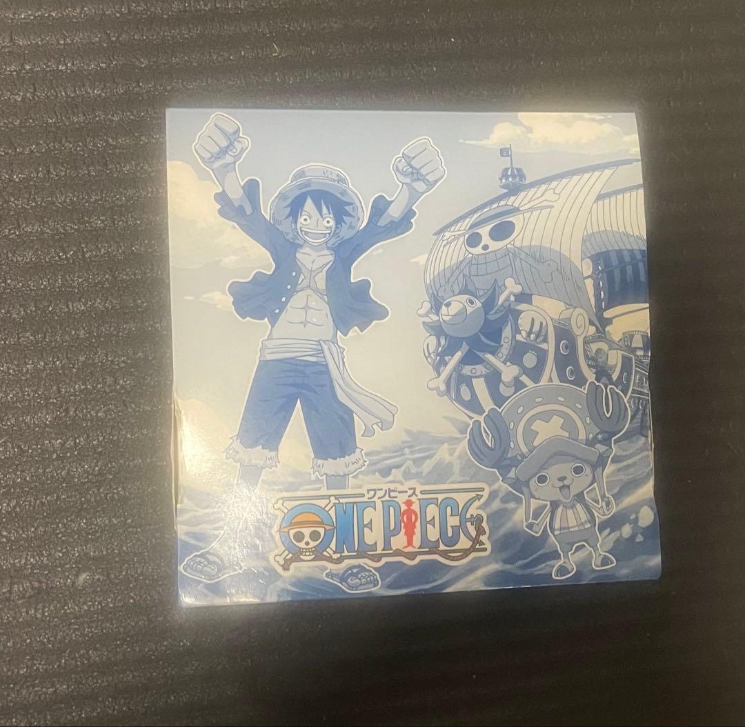 ドラゴンボールとワンピースゴルフボールのセット（TOUR STAGE V10）