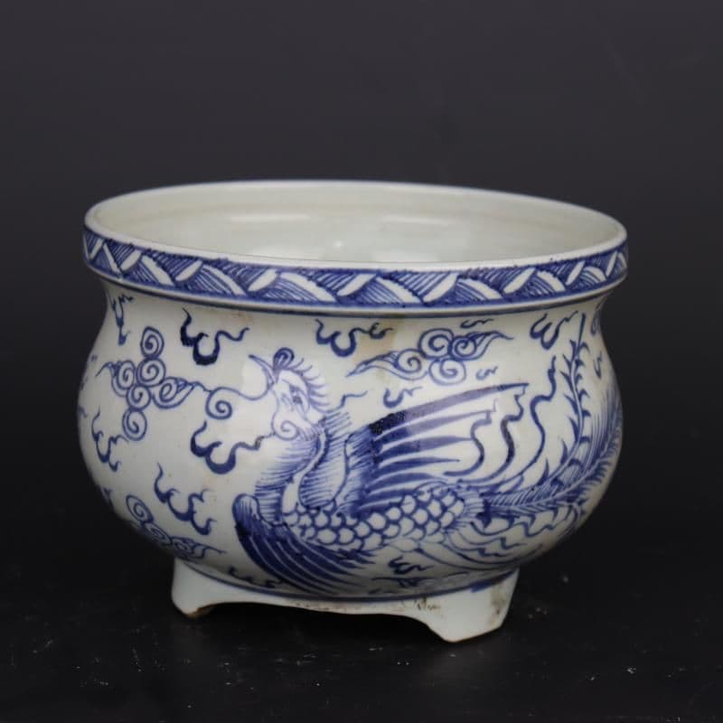 青花双鳳紋三足香炉 焼香炉 奉納香炉景徳鎮 陶磁器 現代工芸品 置物
