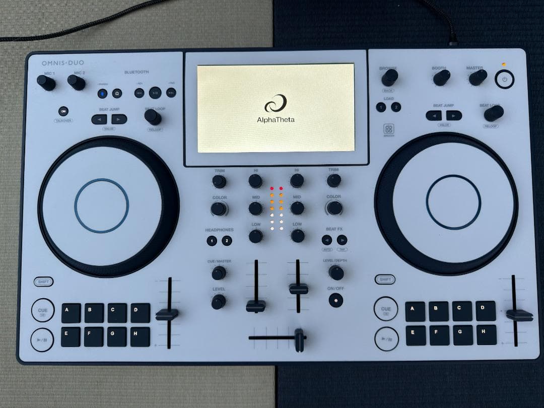 【美品｜ケース付】 OMNIS-DUO｜バッテリー駆動・スタンドアロンDJ