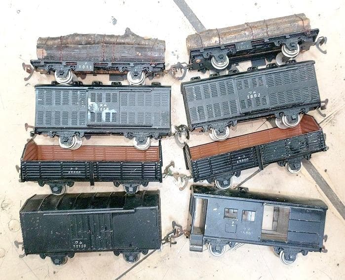 k*n様 HOゲージ　ジャンク　SLセット　鉄道車両模型　1/64サイズのミニカ