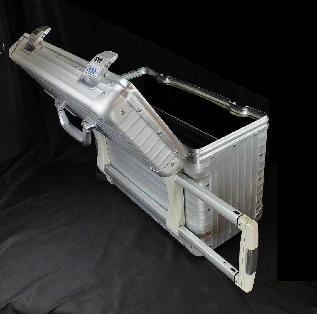 リモワ 950.51 廃番 2輪 縦型パイロットケース《コンビ1402》42L