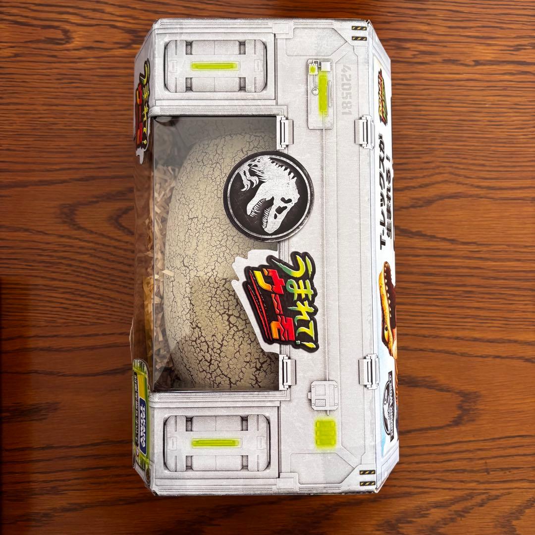 うまれて！ウーモ ジュラシック・ワールド T-レックスエッグ タカラトミー