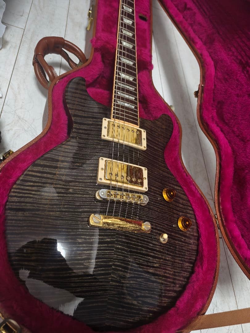 美しい杢目 ! Gibson Les Paul Standard DC Plus