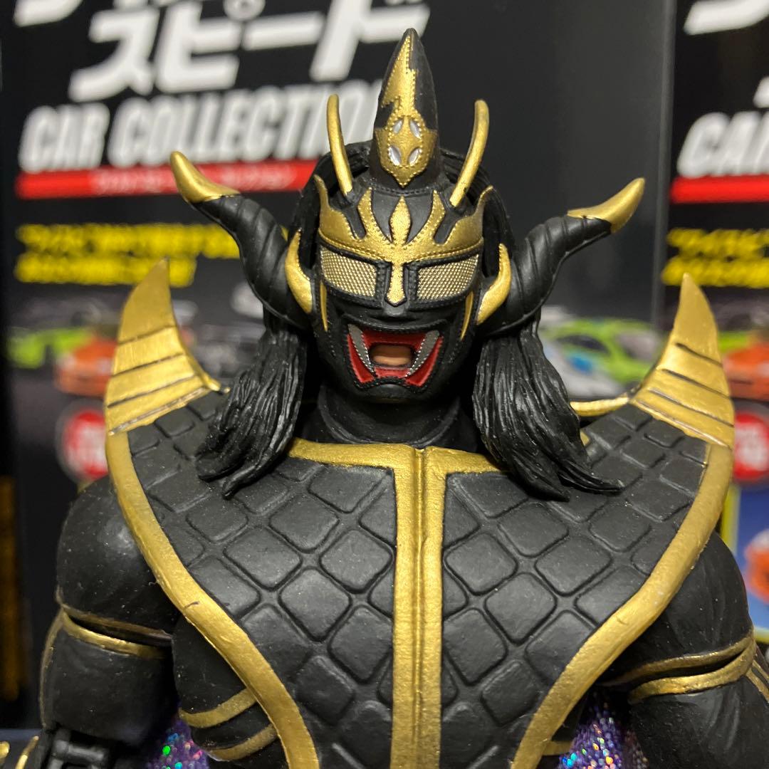 新日本プロレス NJPW 獣神サンダーライガー(ブラック&ゴールド) フィギュア