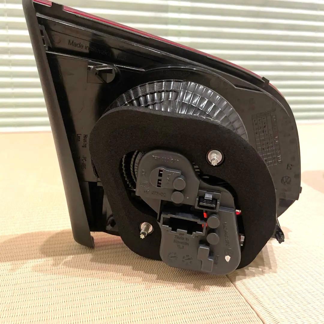 フォルクスワーゲン　ゴルフ6 GTI テールランプ 純正