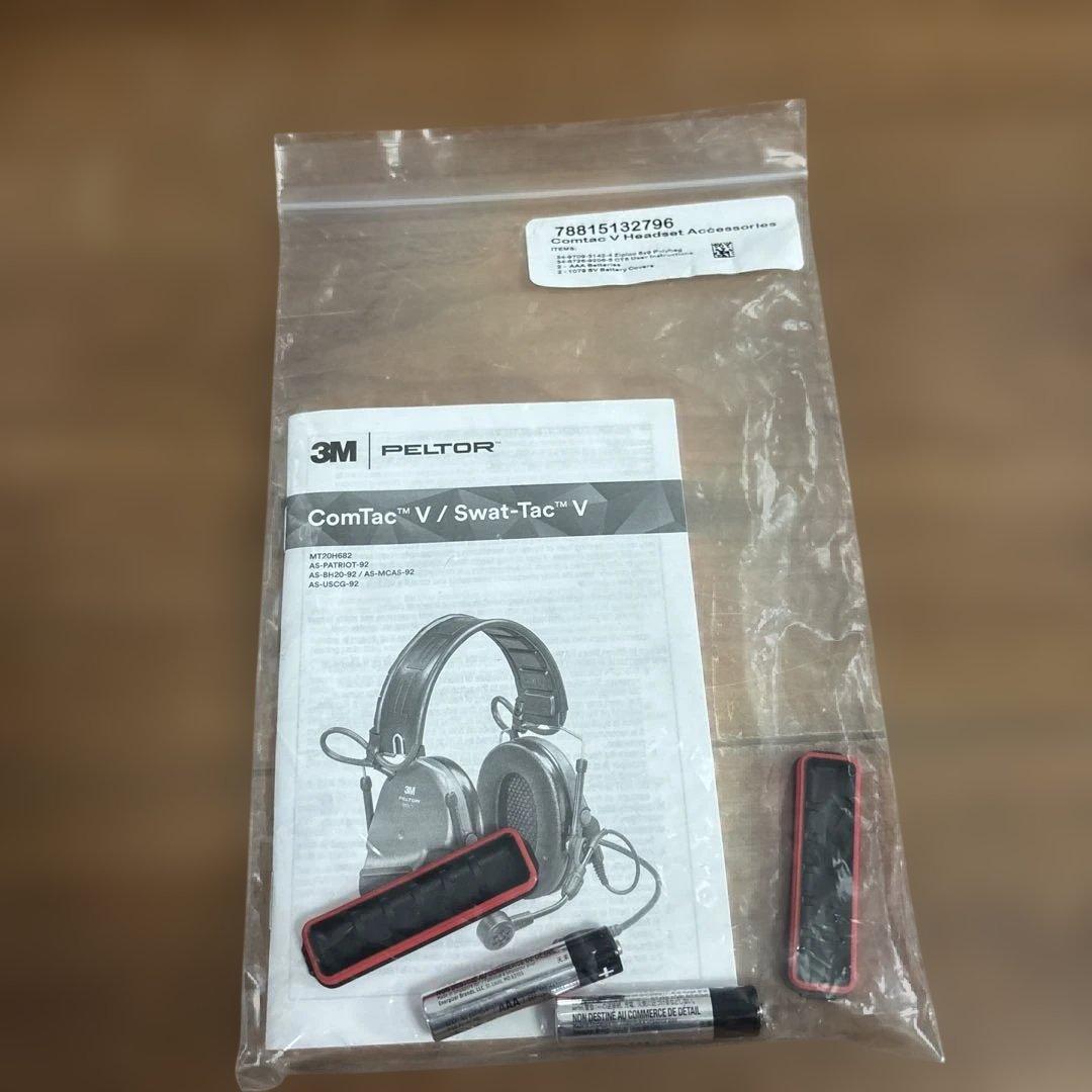 d*d様 未使用品　米軍放出品　実物　PELTOR COMTAC V 送料無料