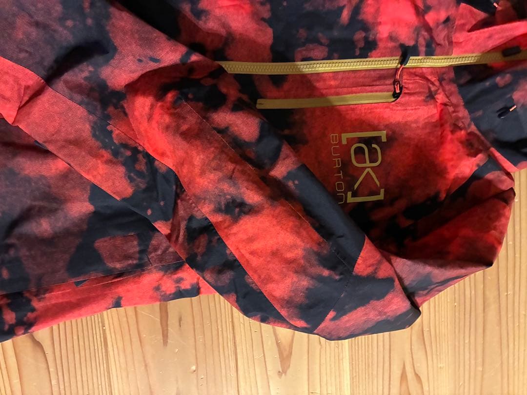 Burton バートンak GORE-TEX Upshift Jacket