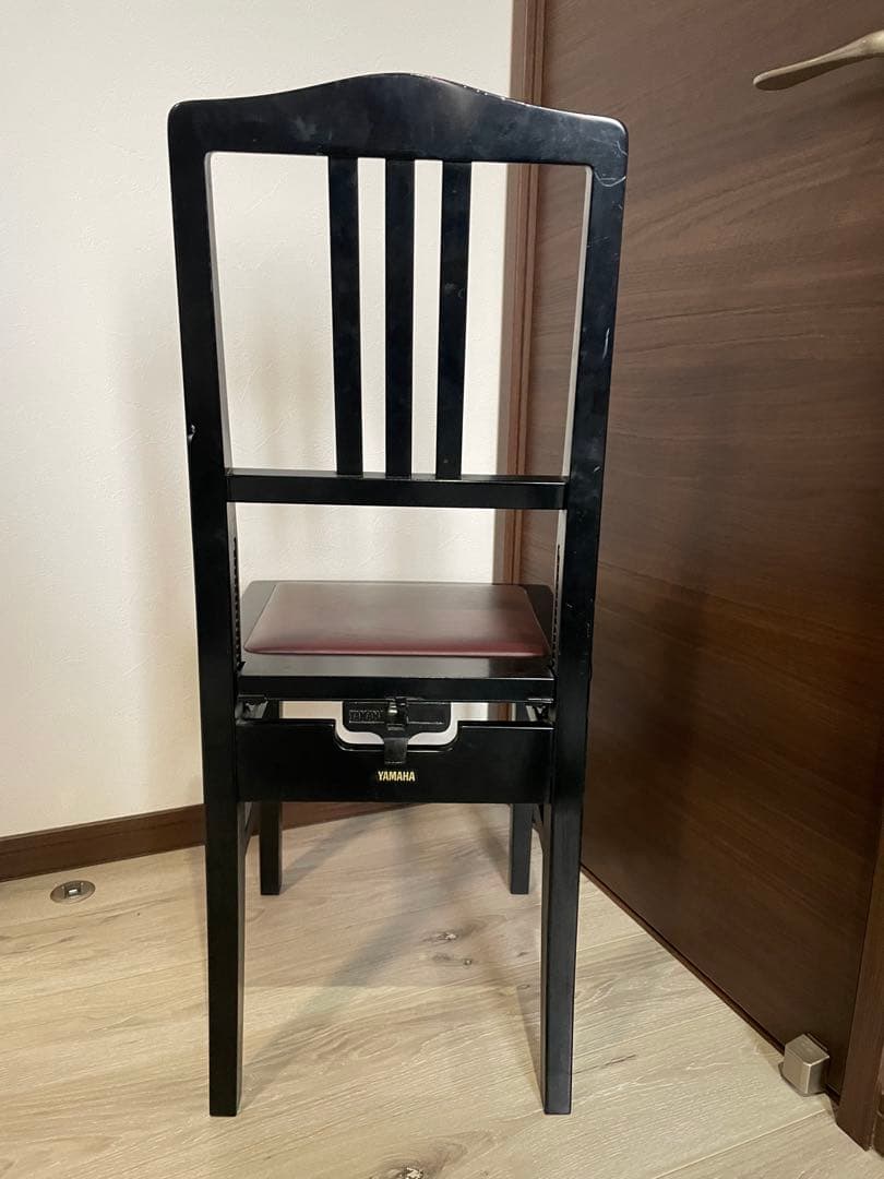 中古良品　ヤマハ背付ピアノ椅子.トムソン椅子