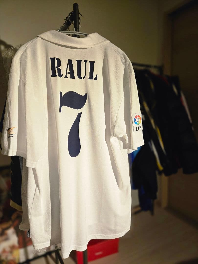 【美品/正規品】レアルマドリード ラウール 100周年記念ユニフォーム #7