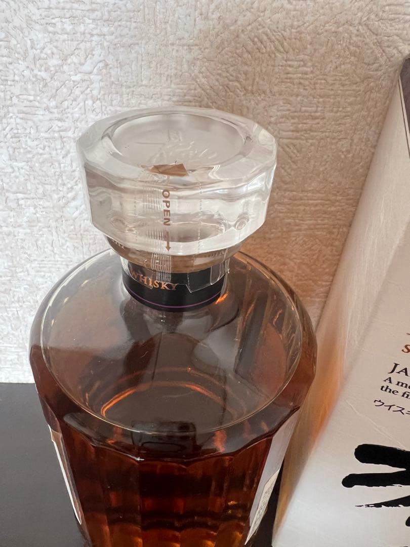 未開栓 響 HIBIKI ジャパニーズハーモニー 700ml ウイスキー 箱付