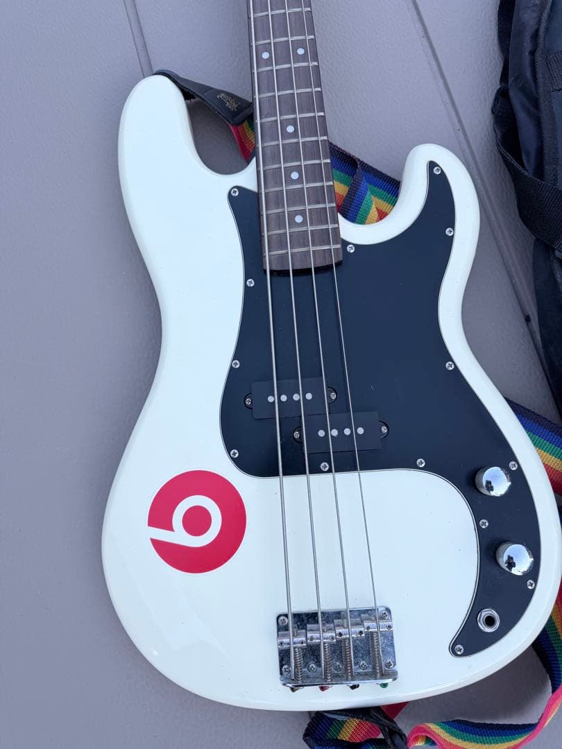 photogenic エレキベース