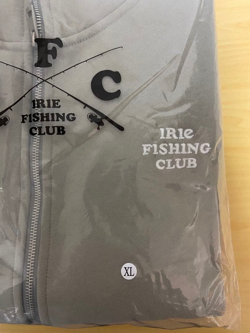 こ*ま様 アイリーフィッシングクラブ　パーカー　サイXL