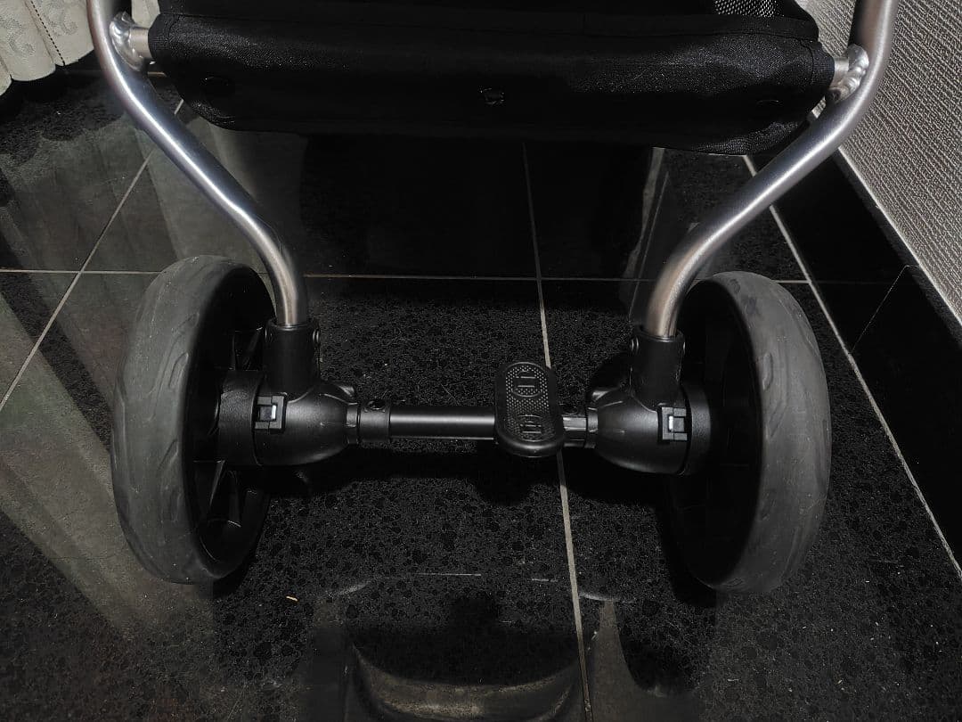 bow＆mew　ペットカート　ベージュ 小型犬向け　分離　自立　軽量　中古品