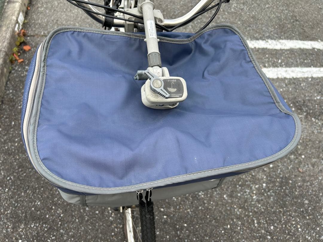 メ*ル様 電動アシスト自転車 シティタイプ バスケット付き