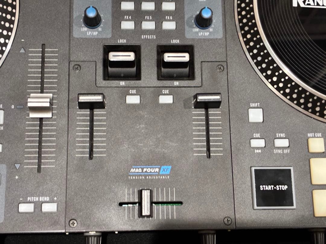 RANE ONE UDG専用ケース付き