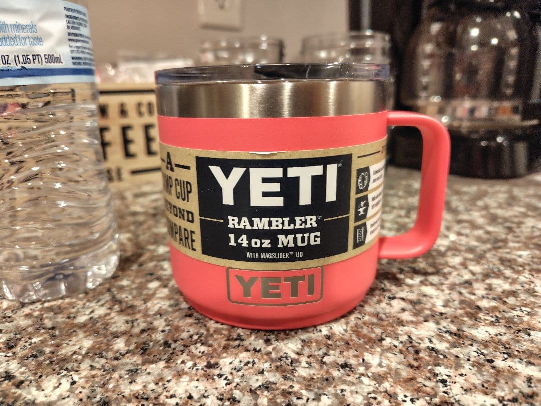 YETI Rambler 14 oz 　Tropical Pink　マグカップ