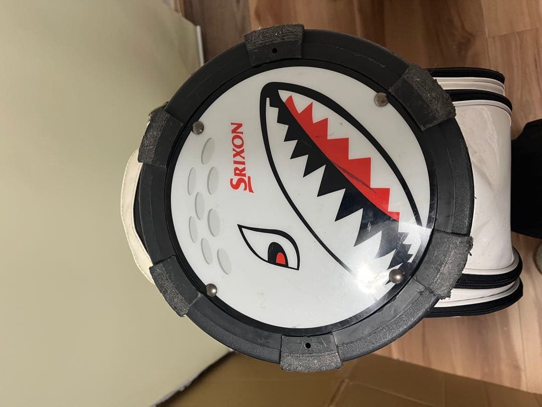 スリクソンキャディバック　ガオモンスター　ヘッドカバー、アイアンカバー、フード付