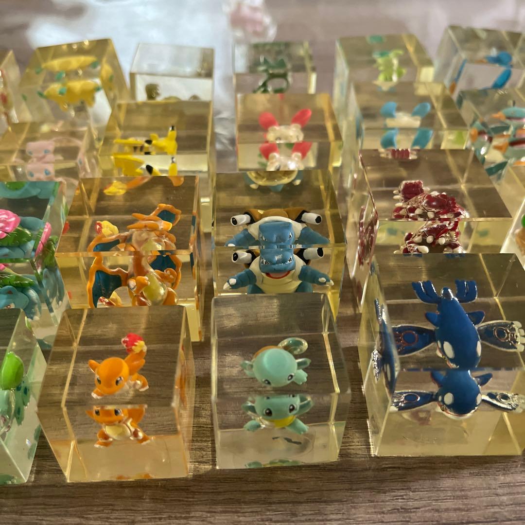 日*1様 ポケモン　クリアキューブ　フィギュア