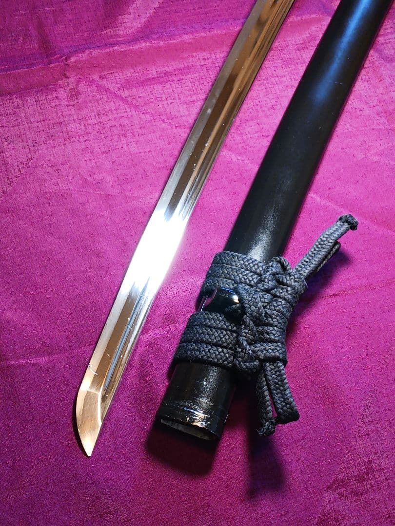 肥後拵え、居合用模造刀、本木　本鮫革　車輪鍔　樋入り砂型刀身 (訳有り価格)