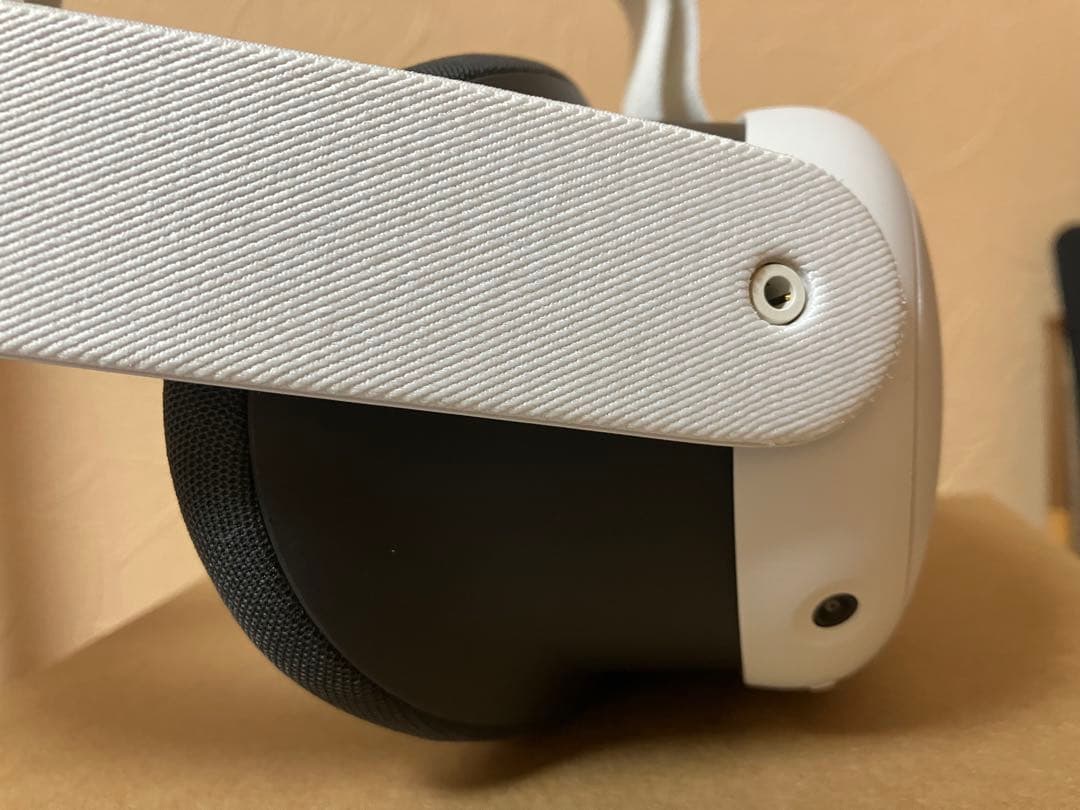  Quest 3 VR 本体とコントローラー　128GB