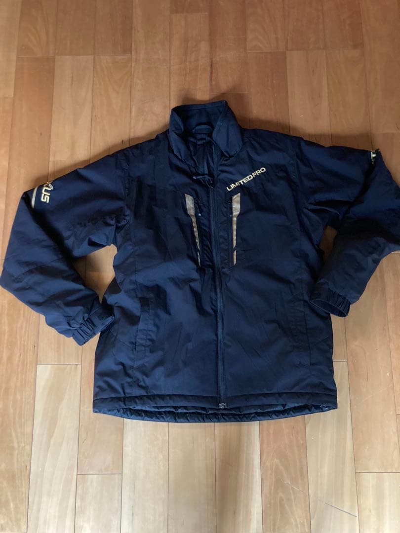 シマノ　ネクサス　リミテッドプロ　フィッシングスーツ(上下セット) Lサイズ