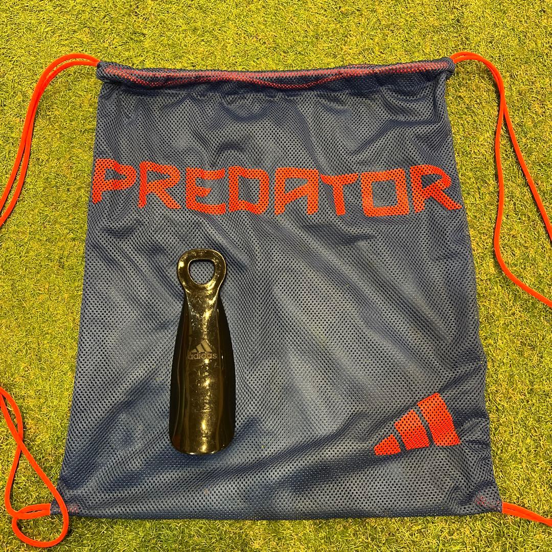 シューズ Adidas Predator FG
