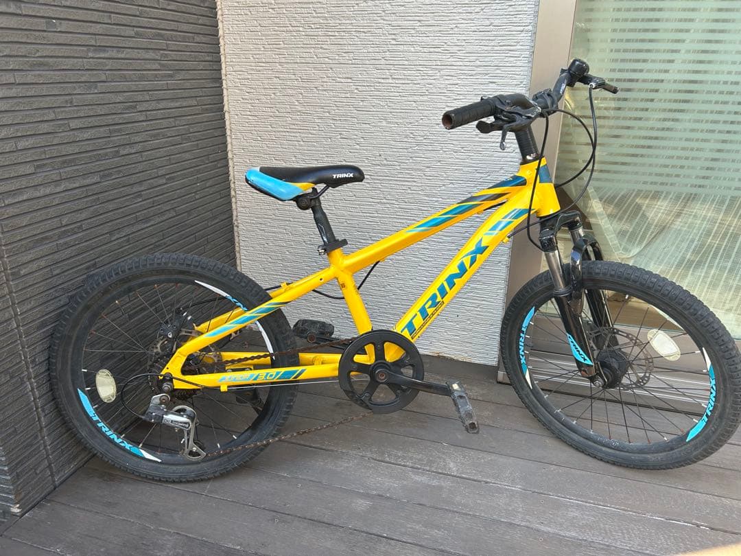 TRINX 本格 マウンテンバイク イエロー　２０インチ直接渡し希望　ジュニア