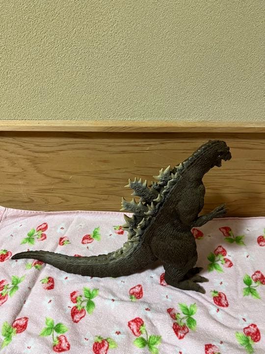 ゴジラ フィギュア