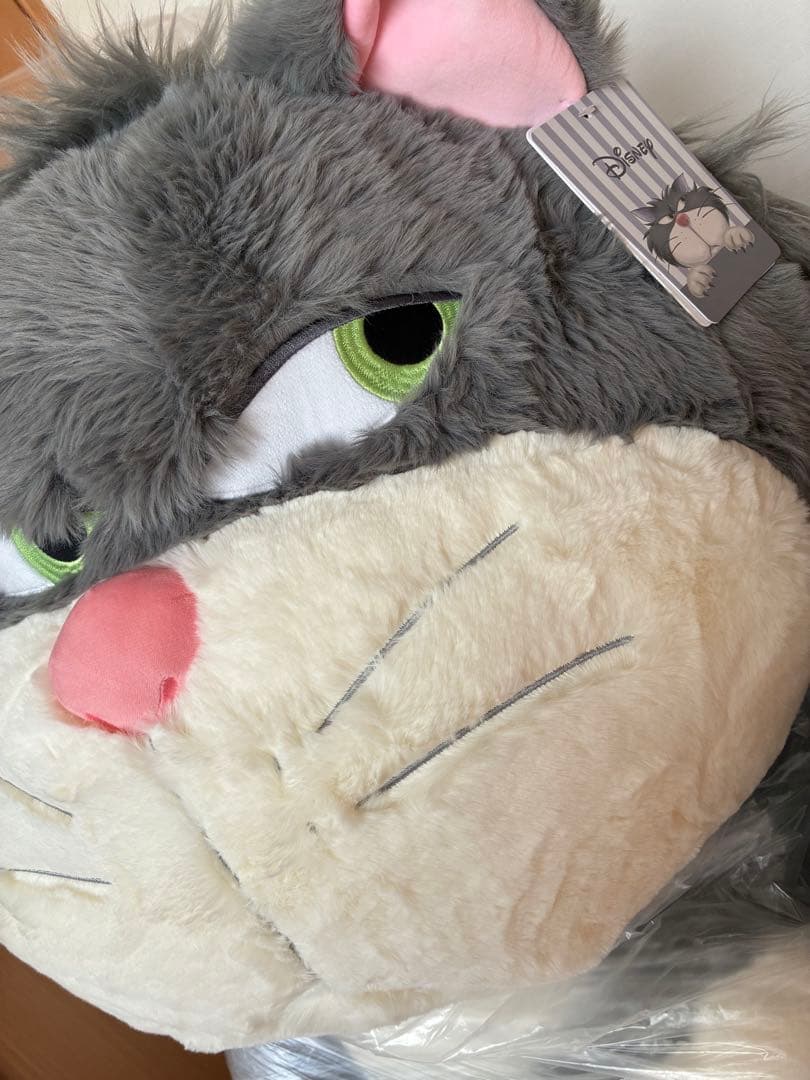 コストコ購入.ディズニー ルシファー ぬいぐるみ 猫 ねこ ビッグぬいぐるみ