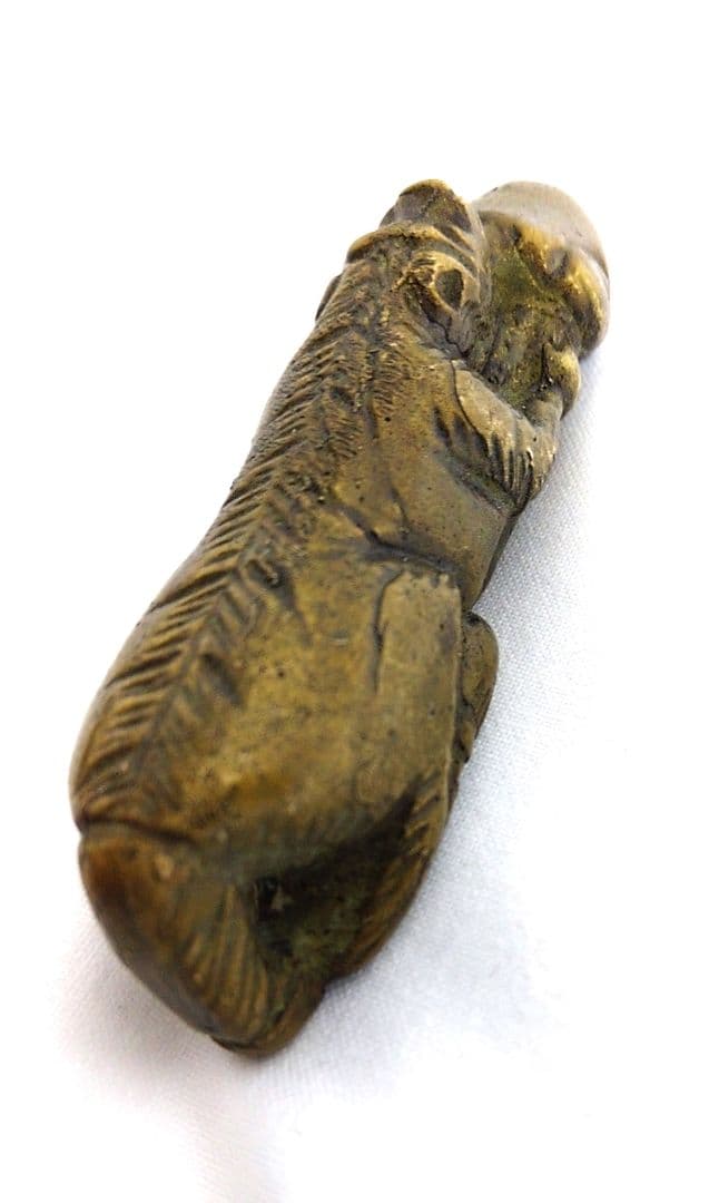 ヴィンテージ タイ 真鍮製 御守り 置物 男性器モチーフ 虎装飾 重厚感あり
