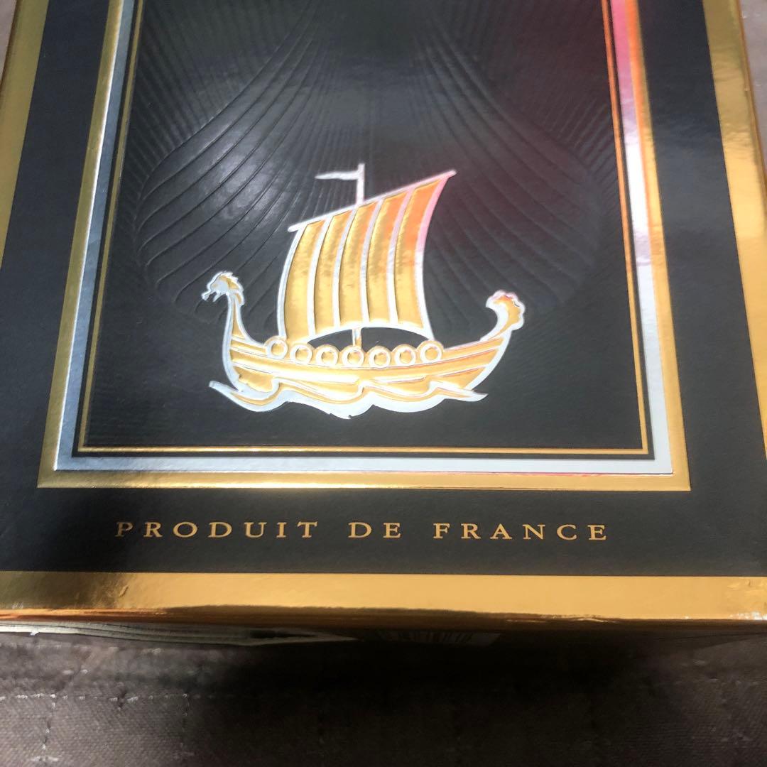 LARSEN XO コニャック　７００ml