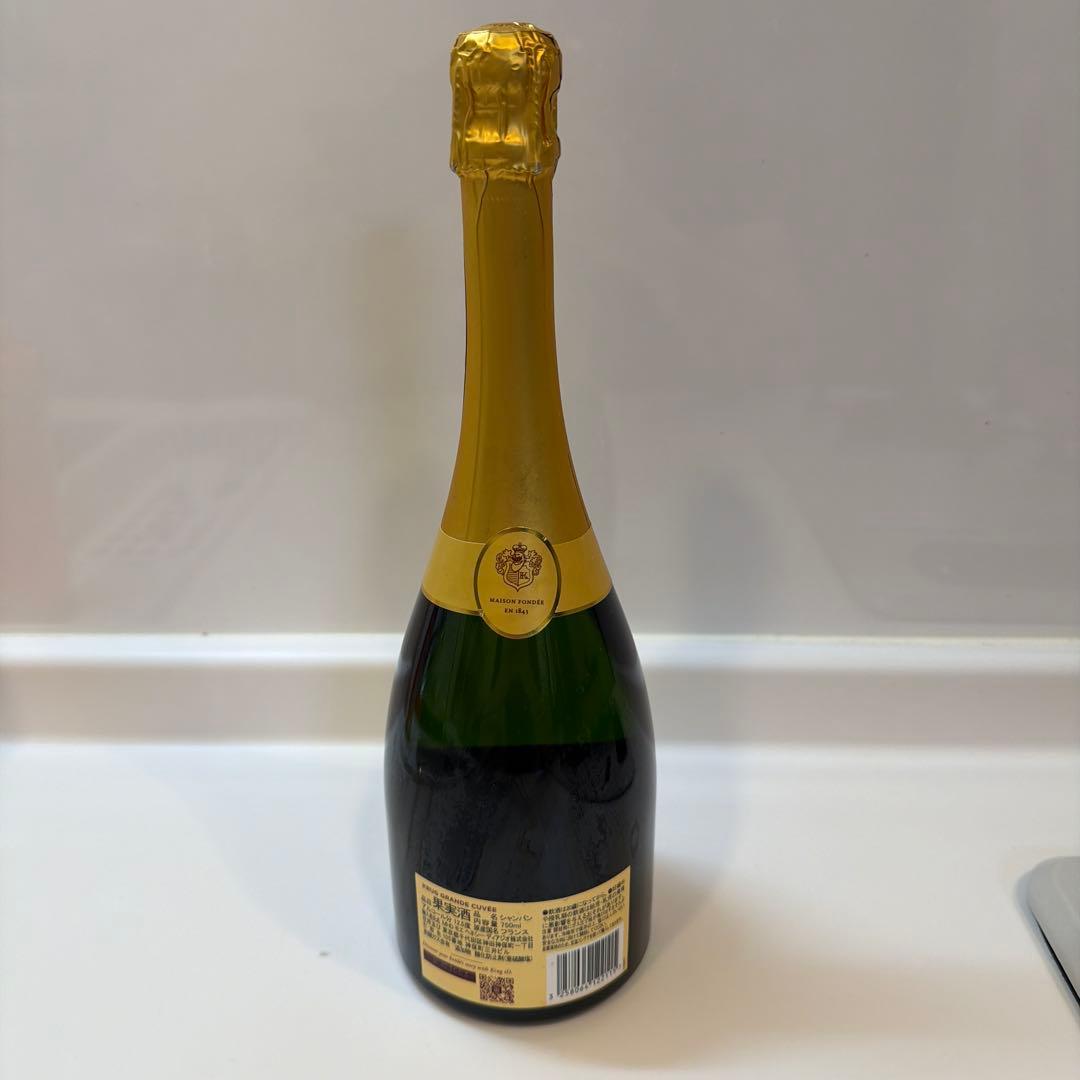 クリュッグ 750ml 1本 新品 未開栓 箱無 送料無料 KRUG クリュグ