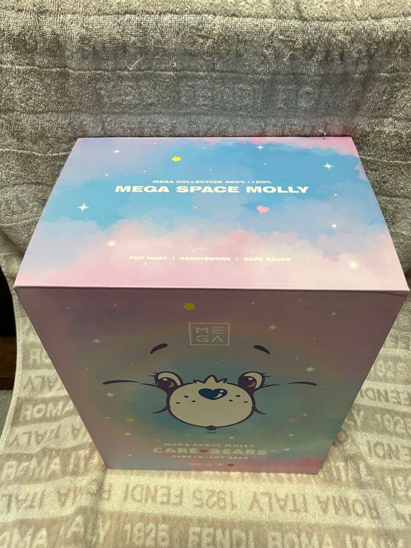 激レア　幻　MEGA SPACE MOLLY ケアベア　400% 未使用